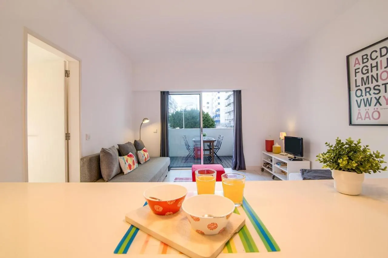 Modern Apartment By The Sea 奎特里拉