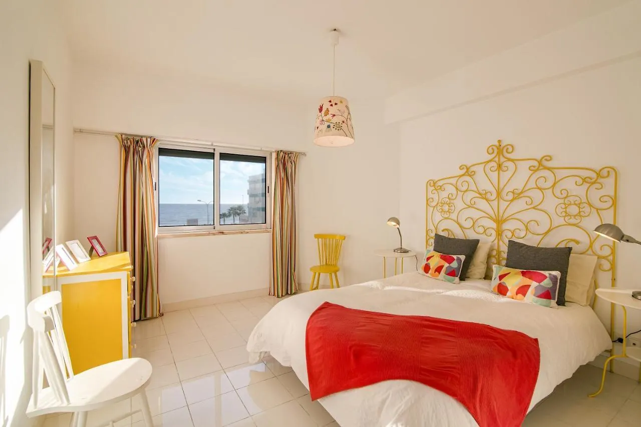 Modern Apartment By The Sea Quarteira 0*,  Portugália