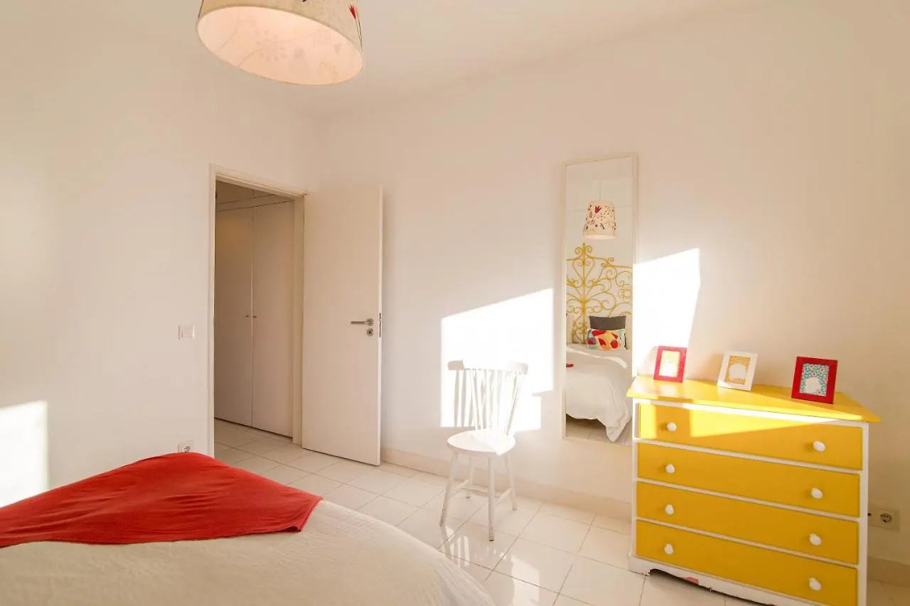 Modern Apartment By The Sea Quarteira